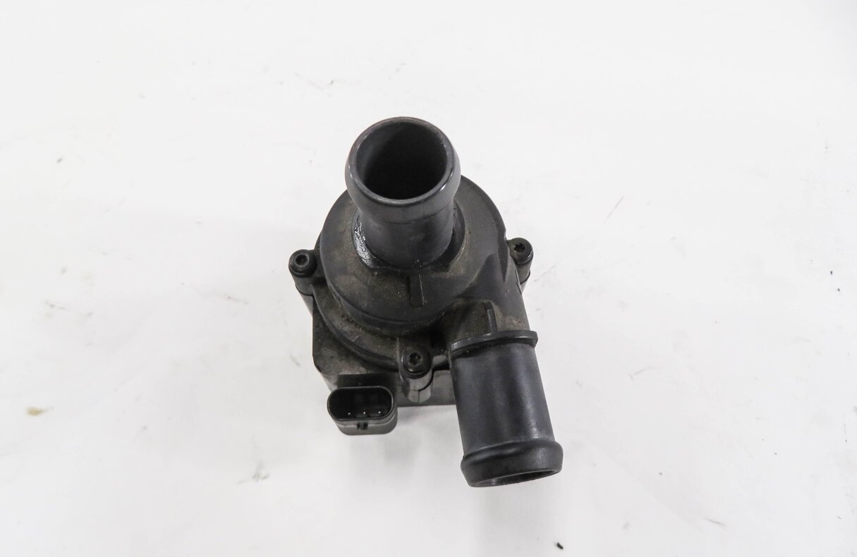 Thumbnail 4: 2018 AUDI SQ5 (FY 80A) 3.0L CWGD TURBO ENGINE - AUX AUXILIARY WATER PUMP