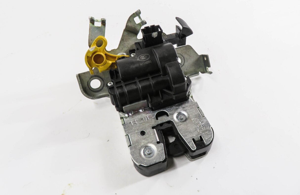 2018 AUDI SQ5 (FY 80A) REAR TRUNK LOCK LATCH ACTUATOR