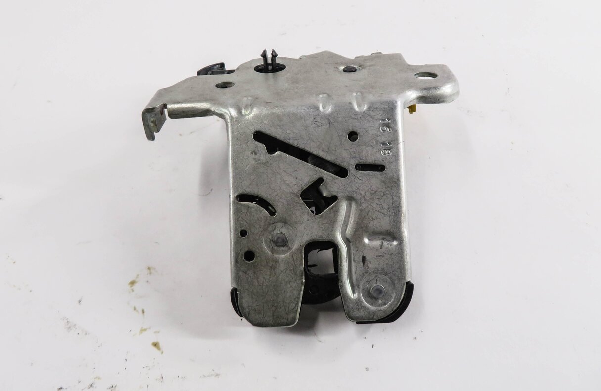 Thumbnail 3: 2018 AUDI SQ5 (FY 80A) REAR TRUNK LOCK LATCH ACTUATOR