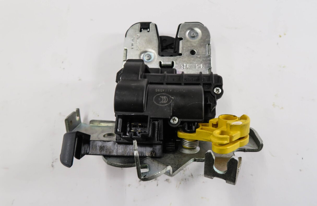 Thumbnail 4: 2018 AUDI SQ5 (FY 80A) REAR TRUNK LOCK LATCH ACTUATOR