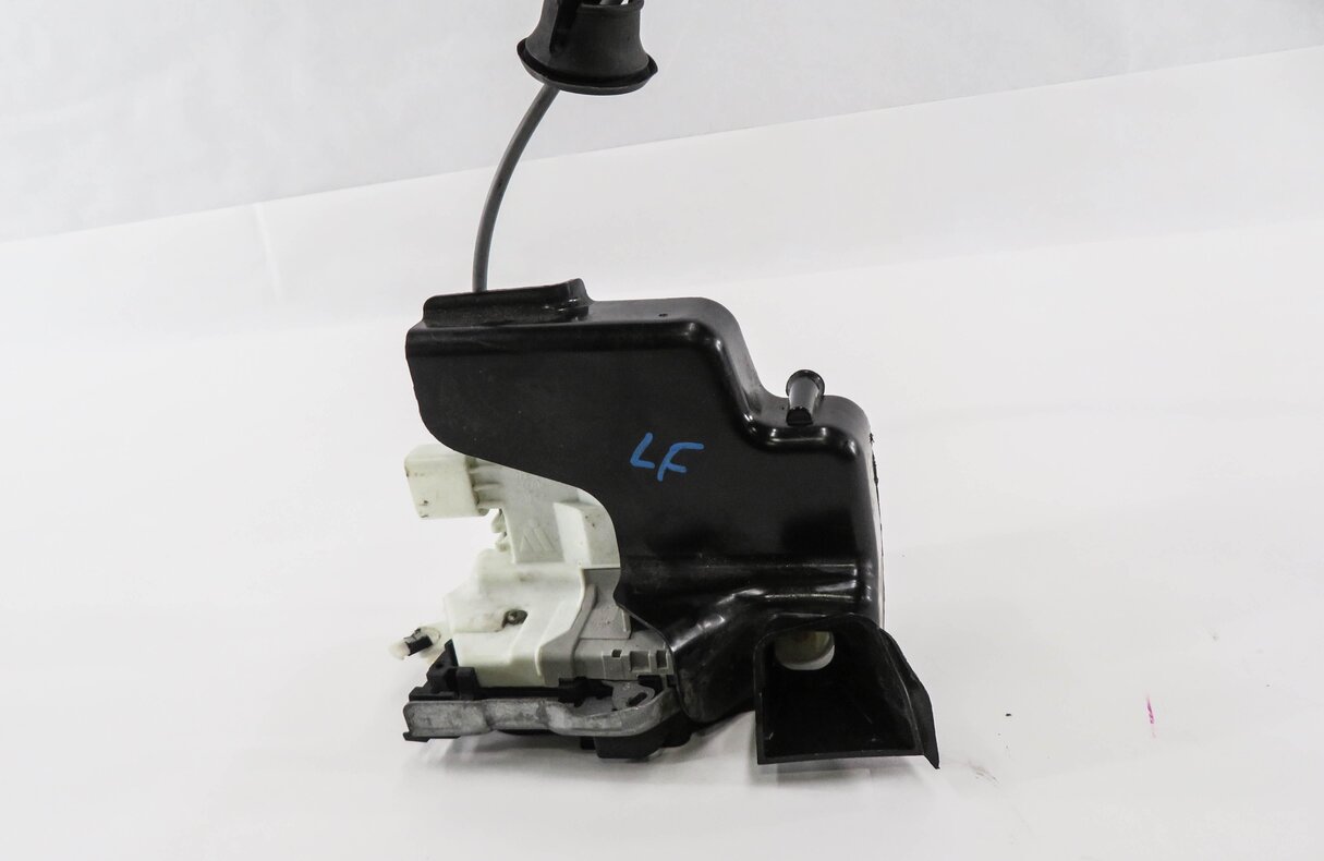 Thumbnail 2: 2015-2021 AUDI A3 S3 A4 Q5 TT (8V B9 MK3 FY) LEFT FRONT DRIVER DOOR LOCK LATCH