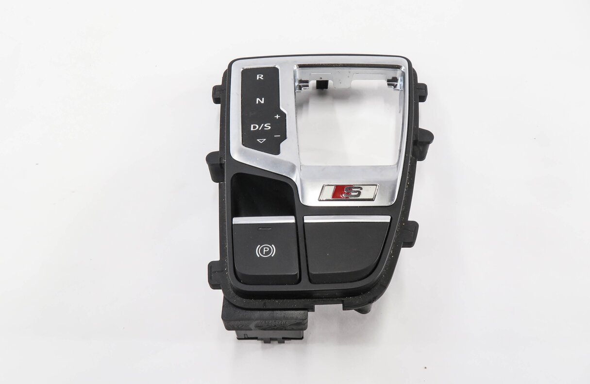 Thumbnail 4: 2018 AUDI SQ5 (FY 80A) TRANSMISSION GEAR SHIFTER SHIFT TRIM w/ BRAKE SWITCH