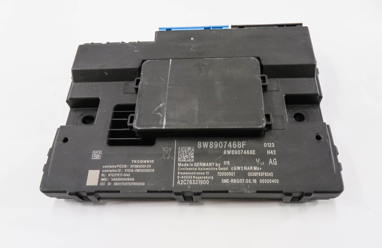 Thumbnail 2: 2018 AUDI SQ5 (FY 80A) GATEWAY INTERFACE CONTROL MODULE