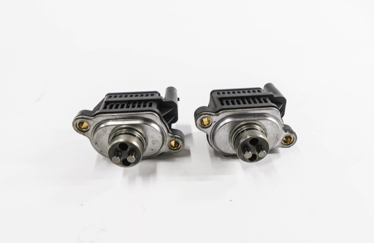 Thumbnail 3: 2018 AUDI SQ5 (FY 80A) 3.0L CWGD TURBO ENGINE - CAMSHAFT ADJUSTER SOLENOID SET-2