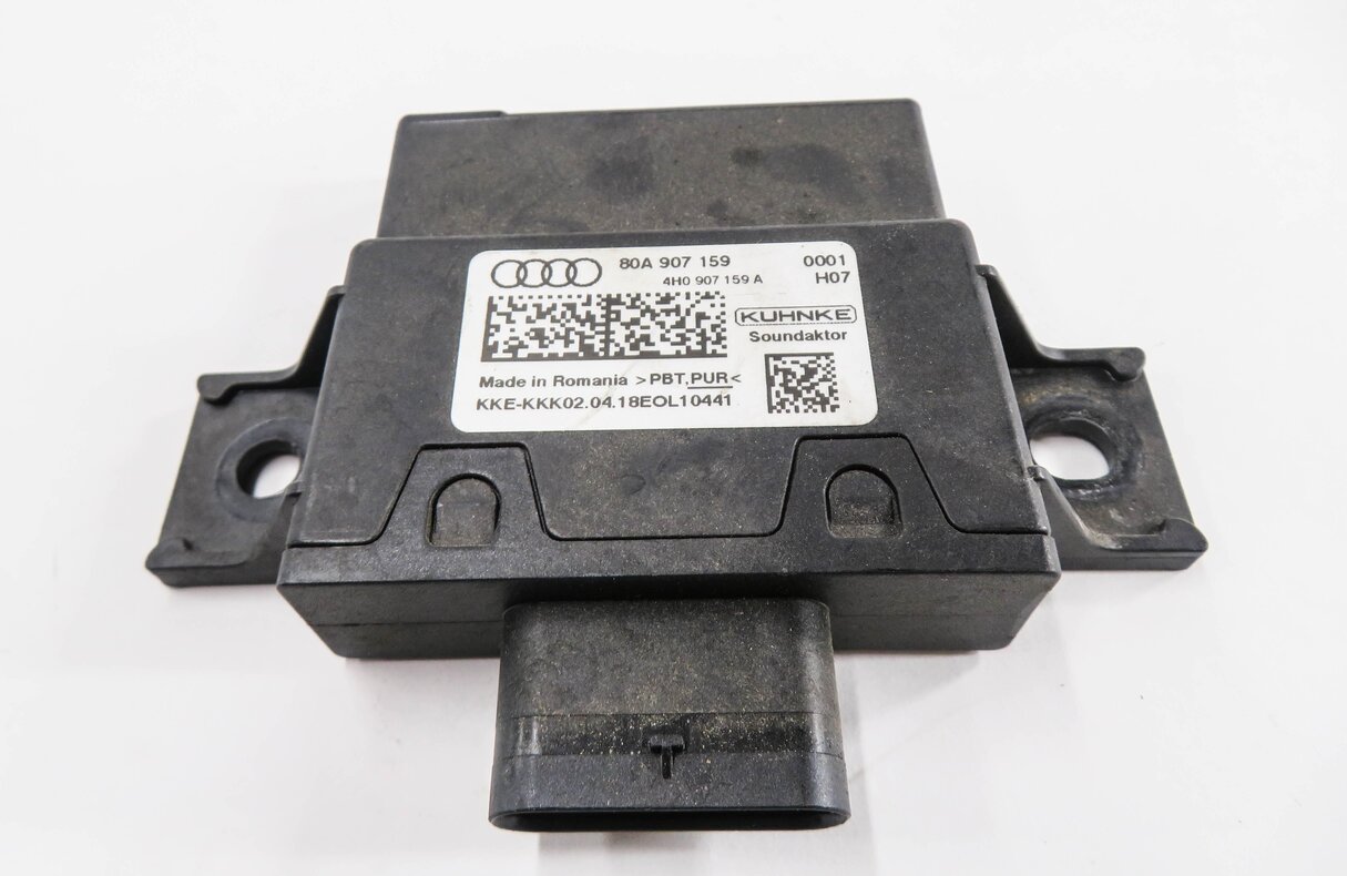 Thumbnail 2: 2018 AUDI SQ5 (FY 80A) AMPLIFIER IMPACT SOUND CONTROL MODULE