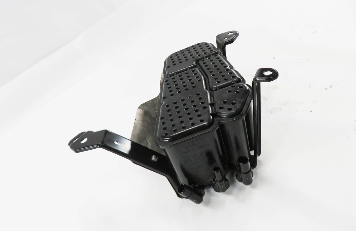 2018-2022 AUDI Q5 SQ5 (FY 80A) EMISSIONS FUEL VAPOR CHARCOAL CANISTER