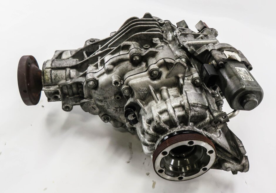 Thumbnail 2: 2018 AUDI S5 SQ5 (B9 FY 80A) REAR DIFFERENTIAL GEAR CARRIER (TORQUE VECTORING)