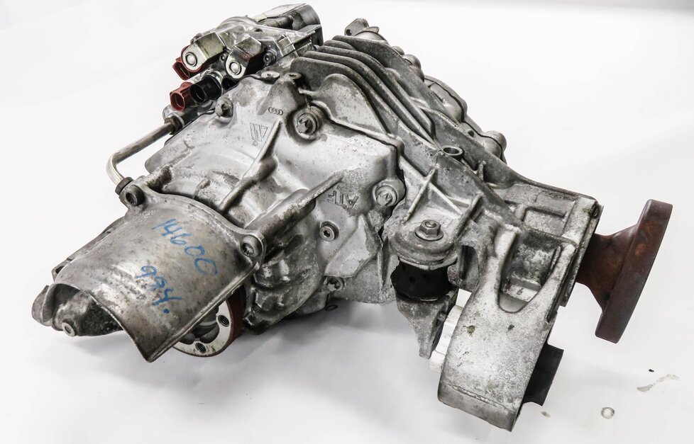 Thumbnail 4: 2018 AUDI S5 SQ5 (B9 FY 80A) REAR DIFFERENTIAL GEAR CARRIER (TORQUE VECTORING)
