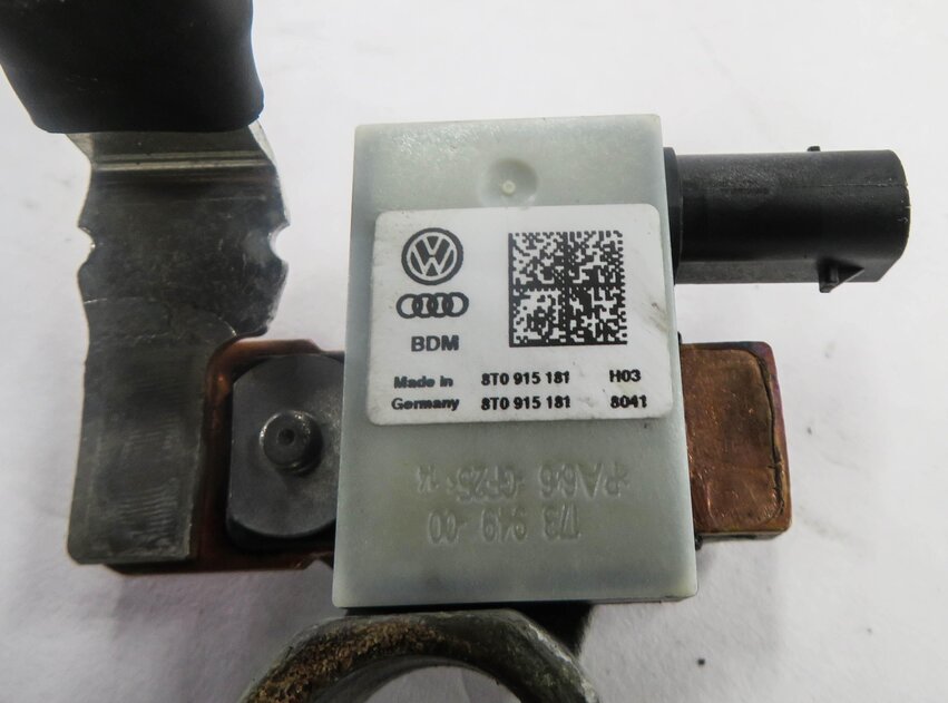 Thumbnail 7: 2014 AUDI A4 (B8 8K) NEGATIVE BATTERY CABLE