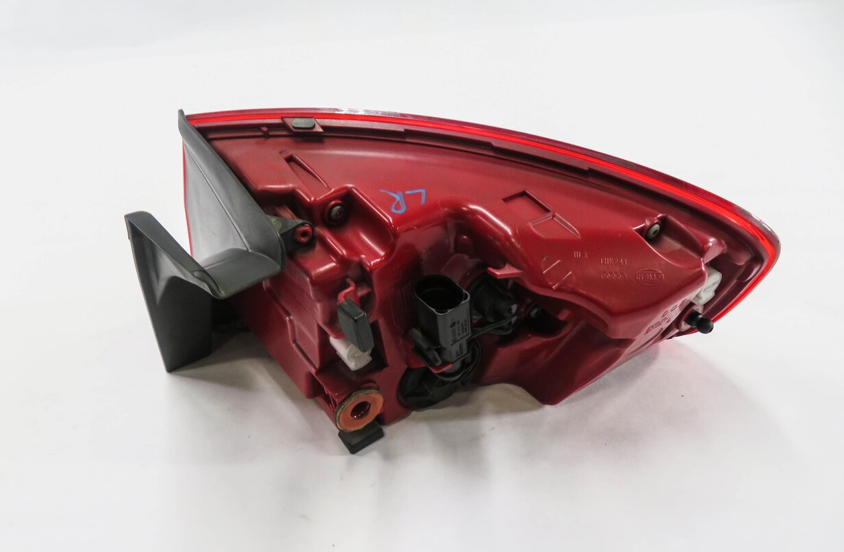 Thumbnail 6: 2013-2016 AUDI A4 S4 (B8 8K) LEFT DRIVER OUTER LED TAILLIGHT BRAKE LIGHT LAMP