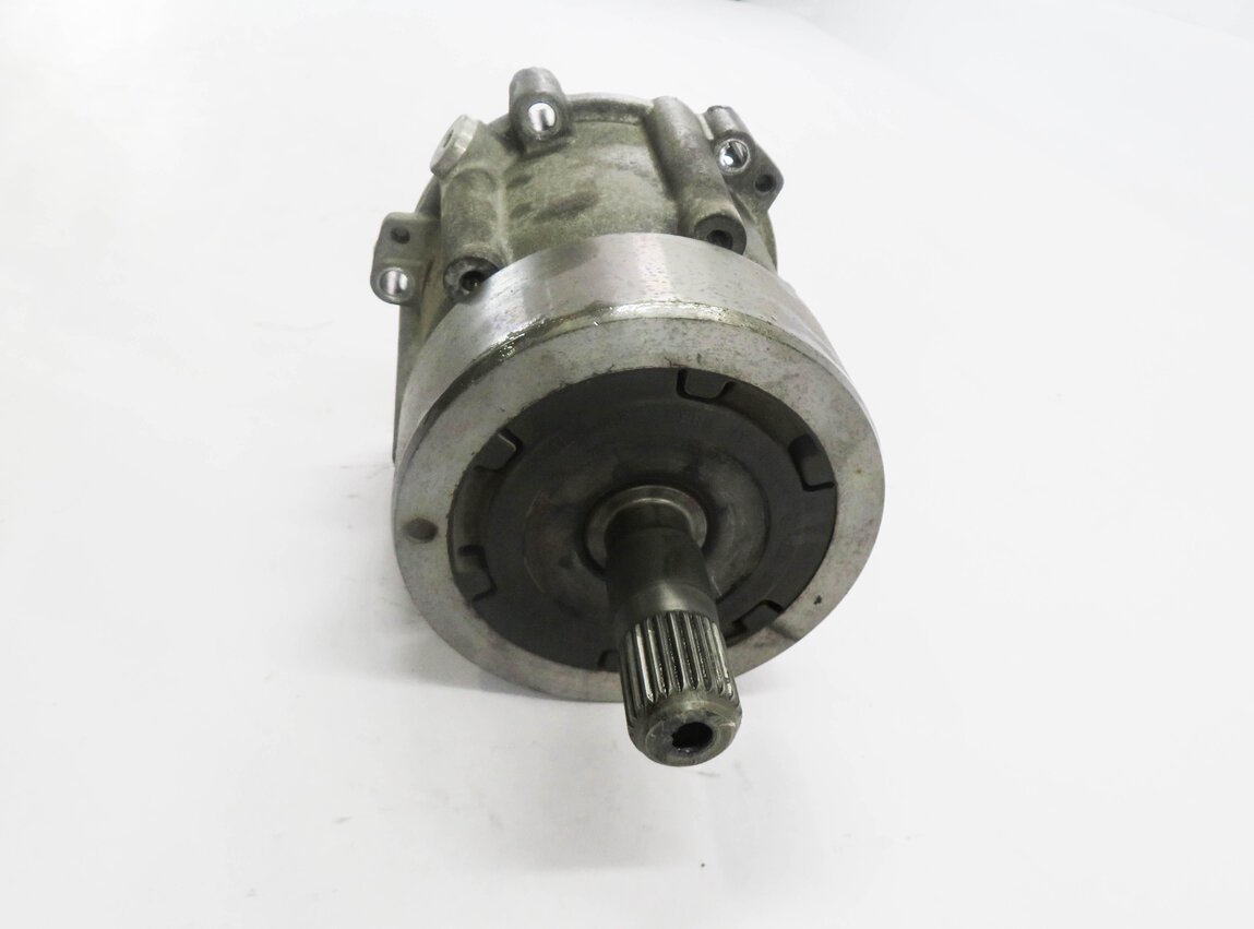 Thumbnail 4: 2013-2016 AUDI A4 (B8 8K) AWD QUATTRO - CENTER DIFFERENTIAL TAILSHAFT