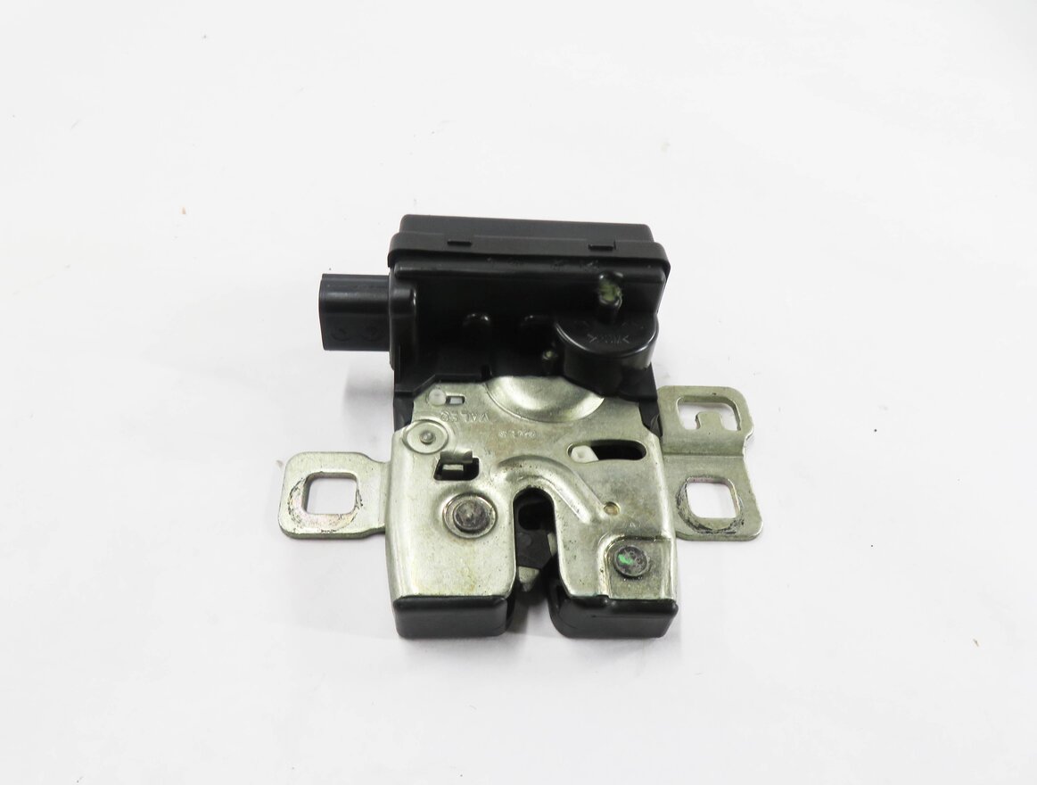 Thumbnail 2: 2007 RANGE ROVER SPORT (L320) REAR TRUNK GLASS UPPER LOCK LATCH ACTUATOR