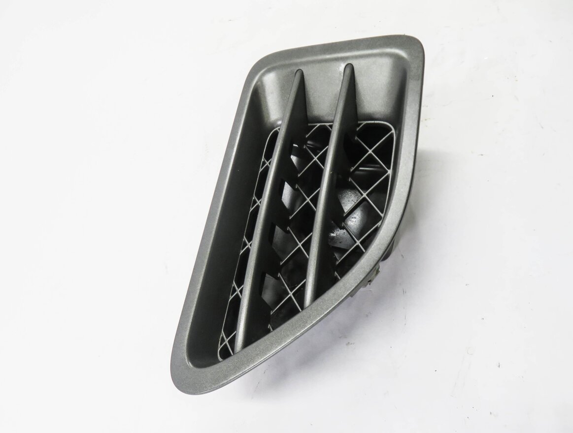 Thumbnail 3: 2007 RANGE ROVER SPORT (L320) LEFT FRONT DRIVER FENDER GRILLE TRIM