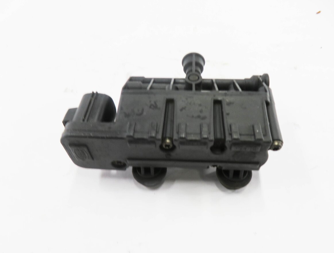 Thumbnail 9: 2007 RANGE ROVER SPORT (L320) AIR SUSPENSION VALVE BLOCK SET-3