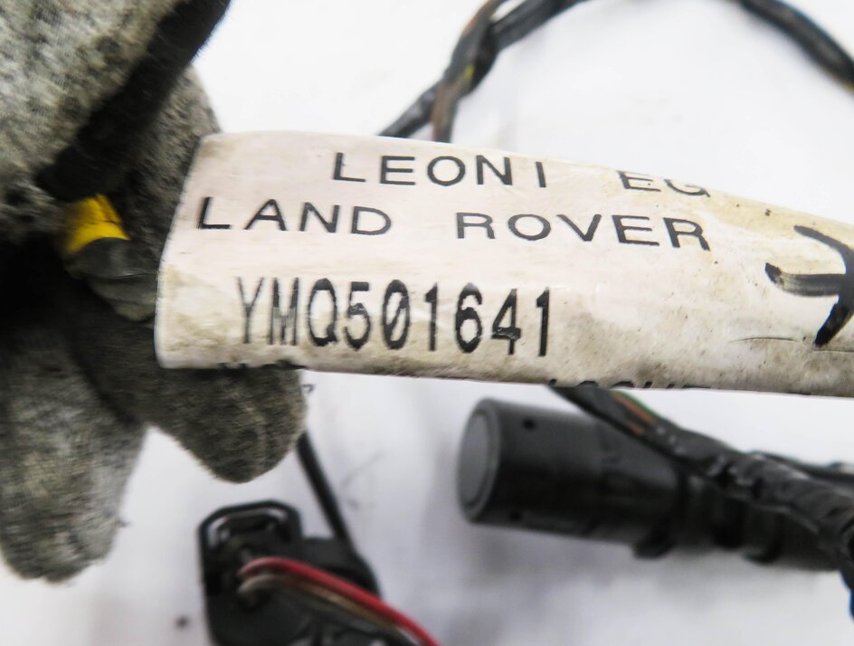 Thumbnail 5: 2007 RANGE ROVER SPORT (L320) REAR PDC PARK DISTANCE SENSOR SET w/ HARNESS