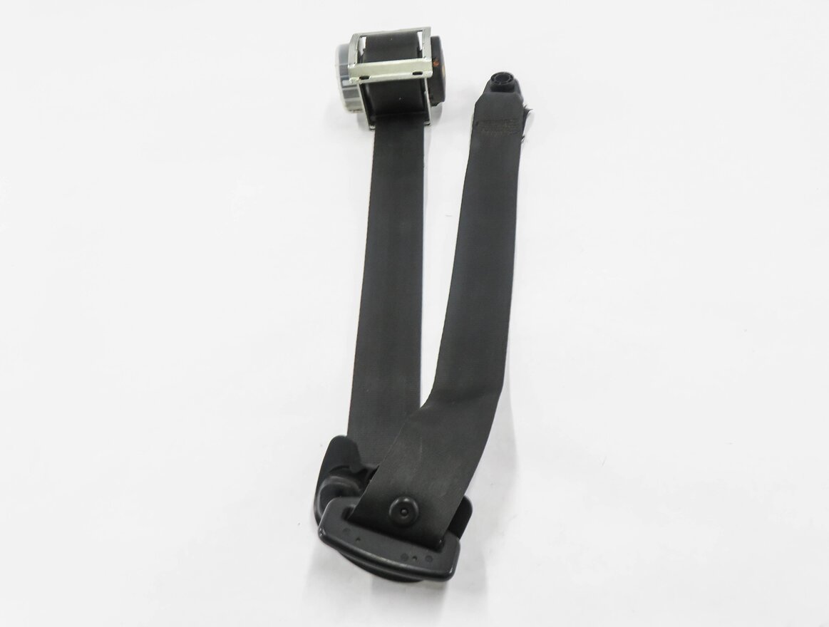 Thumbnail 2: 2006-2007 LR3 / RANGE ROVER SPORT (L320) LEFT DRIVER SEATBELT RETRACTOR (BLACK)