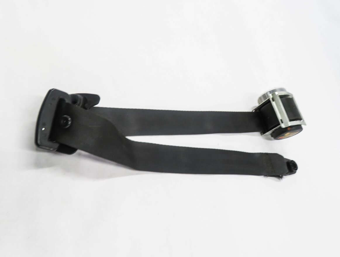 Thumbnail 4: 2006-2007 LR3 / RANGE ROVER SPORT (L320) LEFT DRIVER SEATBELT RETRACTOR (BLACK)