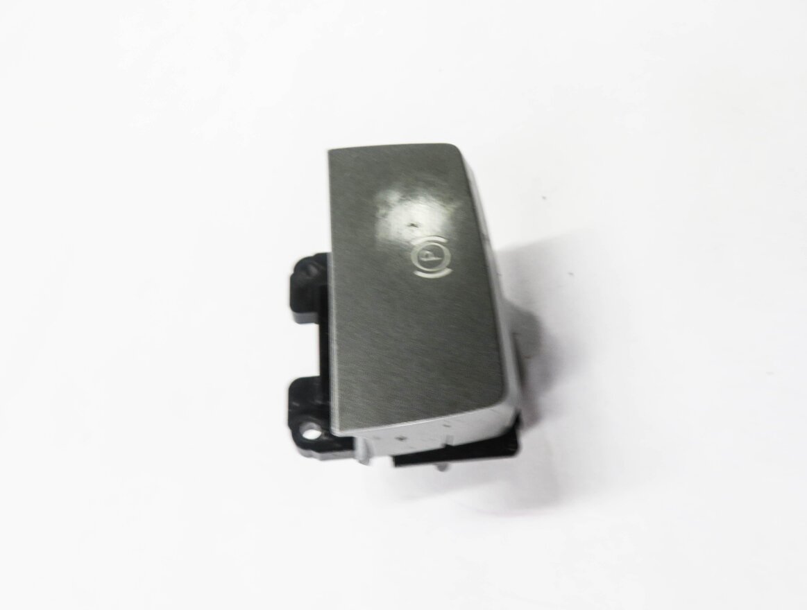 Thumbnail 3: 2007 RANGE ROVER SPORT (L320) PARKING BRAKE SWITCH BUTTON