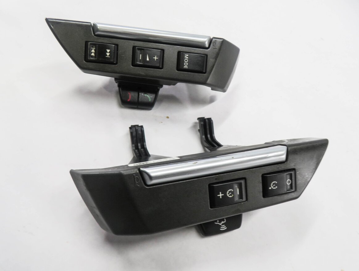 Thumbnail 2: 07-12 LR2 LR3 RANGE ROVER SPORT (L320) STEERING WHEEL PHONE CRUISE SWITCH SET-2