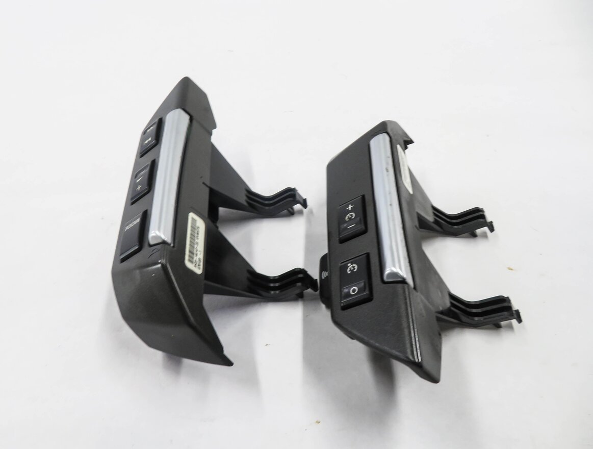 Thumbnail 4: 07-12 LR2 LR3 RANGE ROVER SPORT (L320) STEERING WHEEL PHONE CRUISE SWITCH SET-2