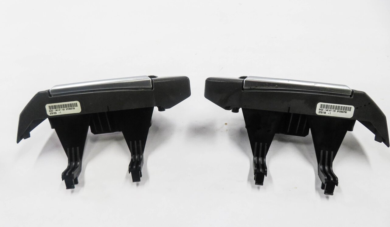 Thumbnail 7: 07-12 LR2 LR3 RANGE ROVER SPORT (L320) STEERING WHEEL PHONE CRUISE SWITCH SET-2