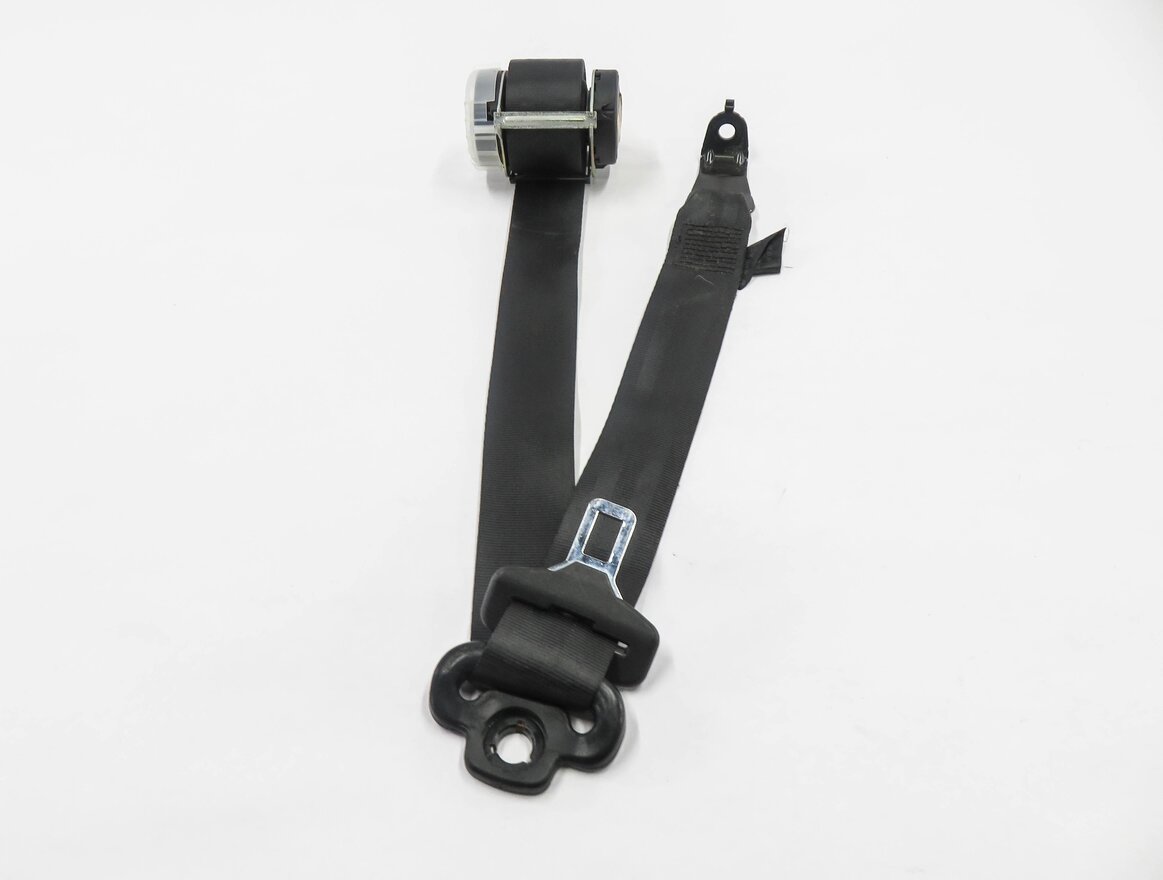 Thumbnail 2: 2007 RANGE ROVER SPORT (L320) 2nd ROW SEAT - RIGHT SEATBELT RETRACTOR (BLACK)
