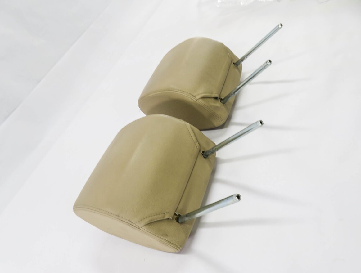 Thumbnail 4: 2007 RANGE ROVER SPORT (L320) FRONT LEFT & RIGHT SEAT HEADREST SET-2 (BEIGE)