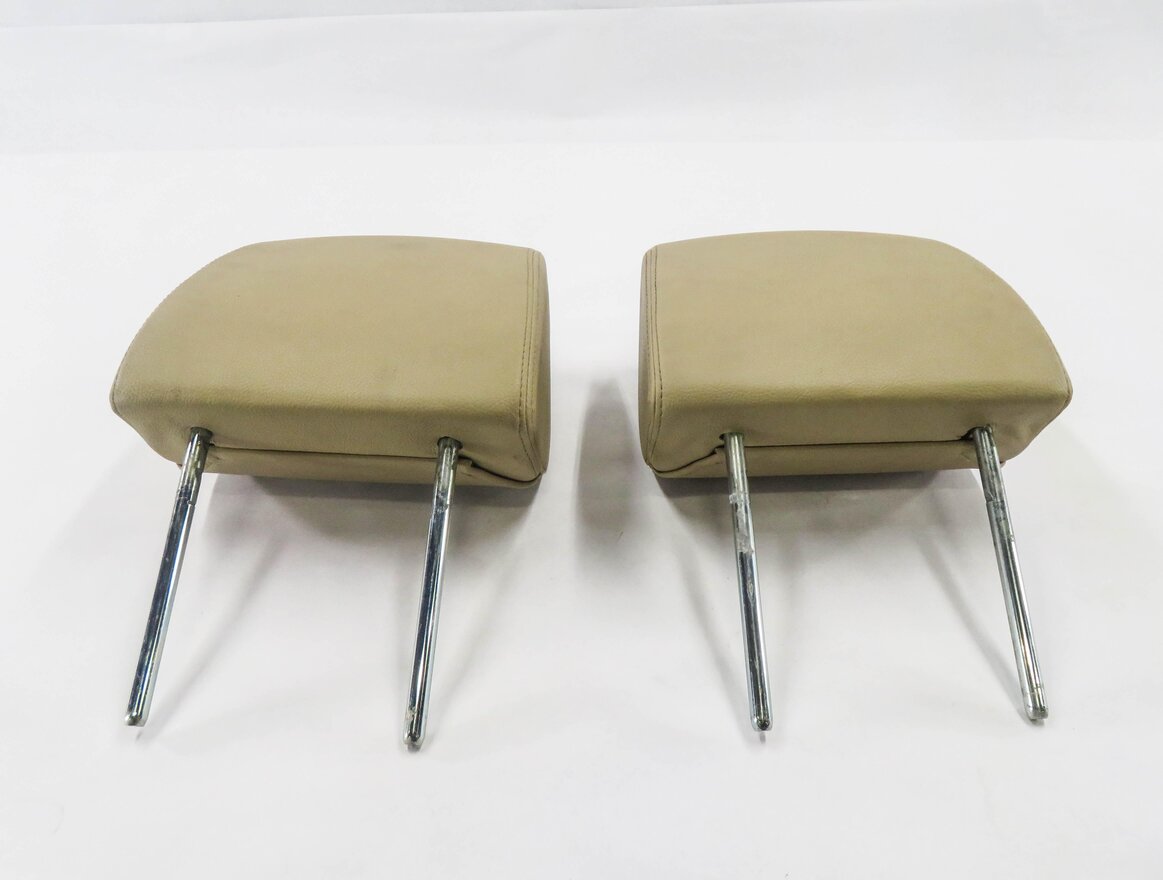 Thumbnail 7: 2007 RANGE ROVER SPORT (L320) FRONT LEFT & RIGHT SEAT HEADREST SET-2 (BEIGE)