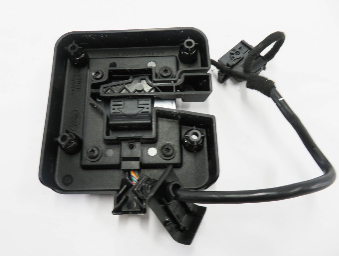 Thumbnail 6: 2007 RANGE ROVER SPORT (L320) FRONT CENTER CONSOLE CELL PHONE ADAPTER CRADLE