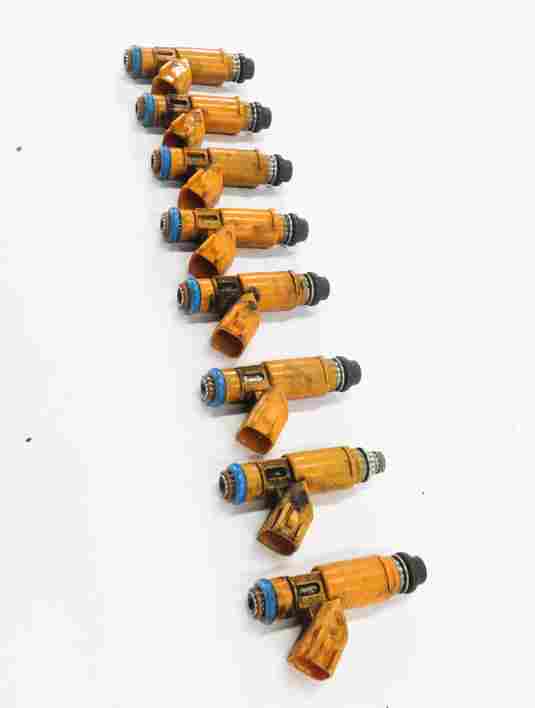 Thumbnail 4: 2005-2009 LR3 - RANGE ROVER SPORT (L320 L322) 4.4L V8 ENGINE FUEL INJECTOR SET 8