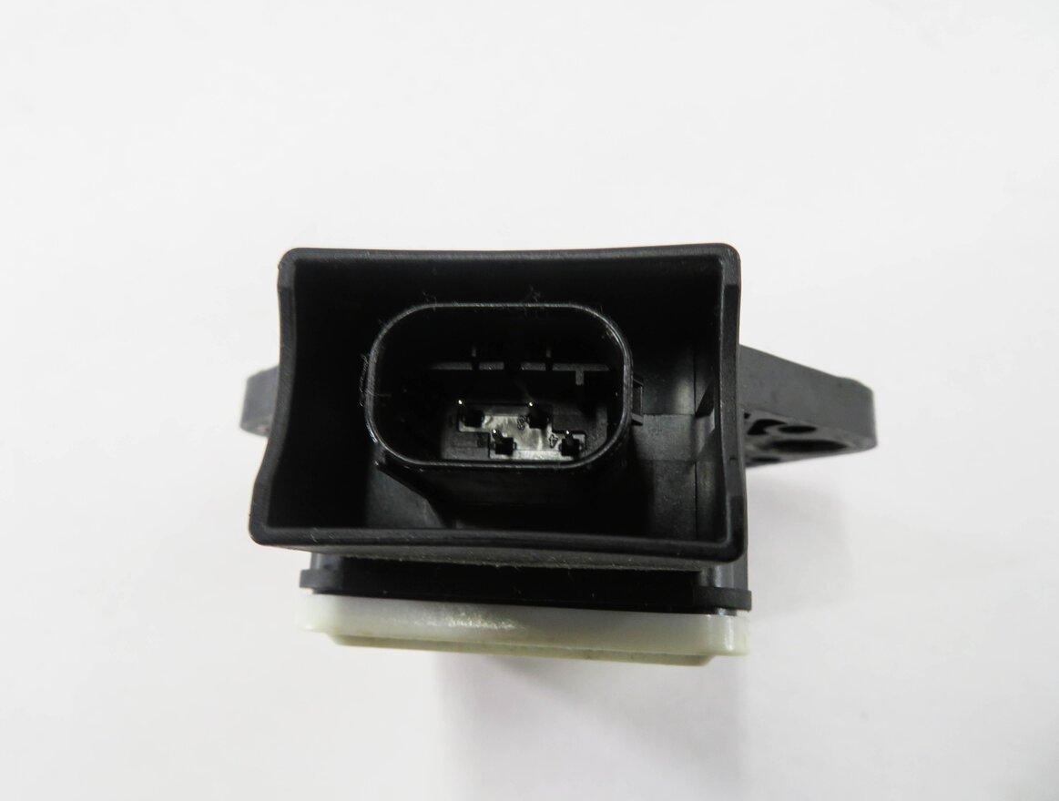 Thumbnail 7: 2007 RANGE ROVER SPORT (L320) YAW SPEED ACCELERATION ROTATION STABILITY SENSOR
