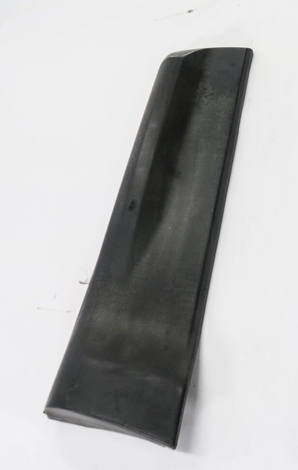 Thumbnail 3: 2007 RANGE ROVER SPORT (L320) LEFT REAR DOOR LOWER MOULDING RUNNER TRIM