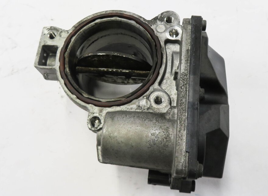 Thumbnail 6: 2013-2014 PORSCHE CAYENNE (958) 3.0L DIESEL ENGINE - THROTTLE BODY