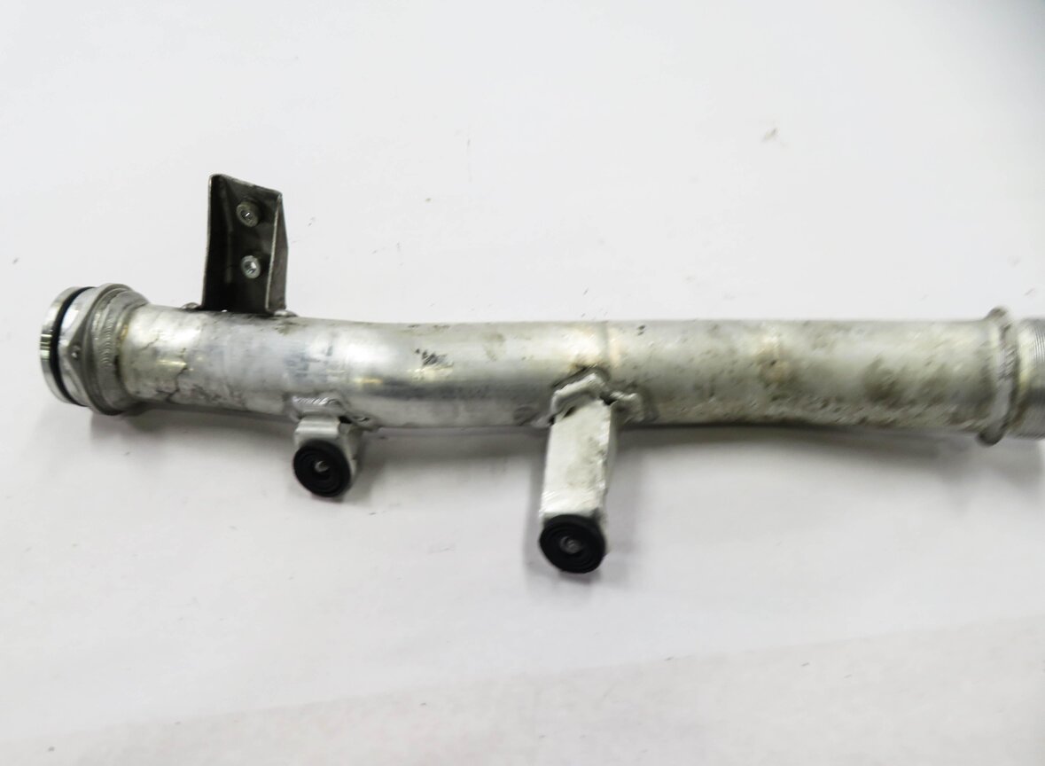 Thumbnail 7: 2013 PORSCHE CAYENNE (958) 3.0L DIESEL ENGINE - LEFT UPPER INTERCOOLER PIPE