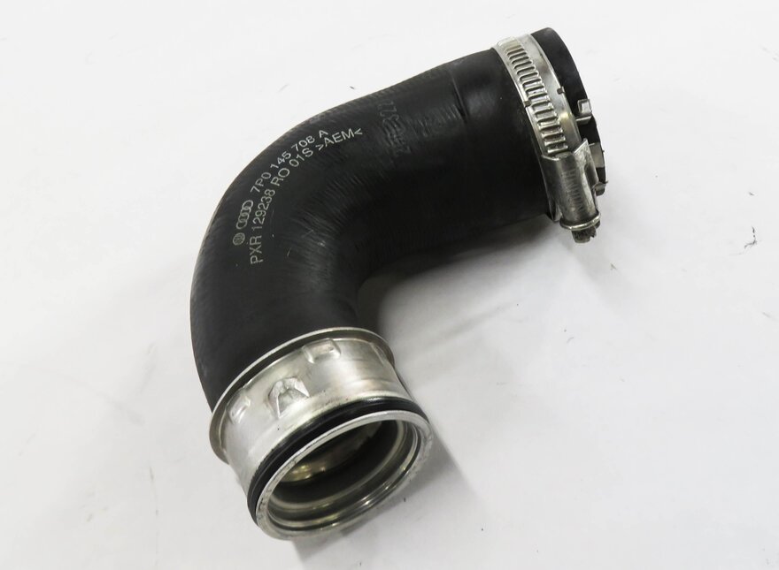 Thumbnail 2: 2013 PORSCHE CAYENNE (958) 3.0L DIESEL ENGINE - RIGHT INTERCOOLER PRESSURE PIPE