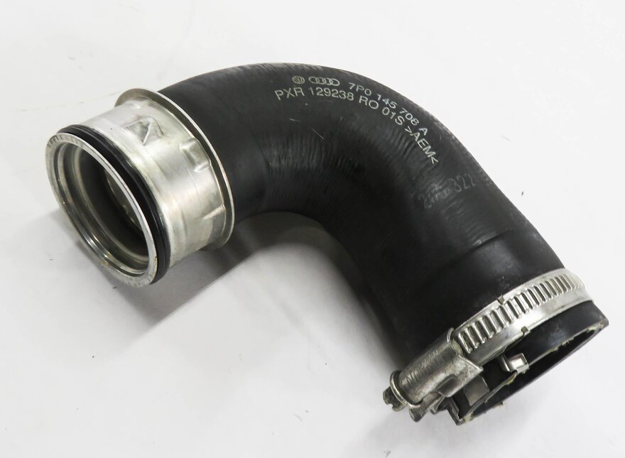 Thumbnail 3: 2013 PORSCHE CAYENNE (958) 3.0L DIESEL ENGINE - RIGHT INTERCOOLER PRESSURE PIPE