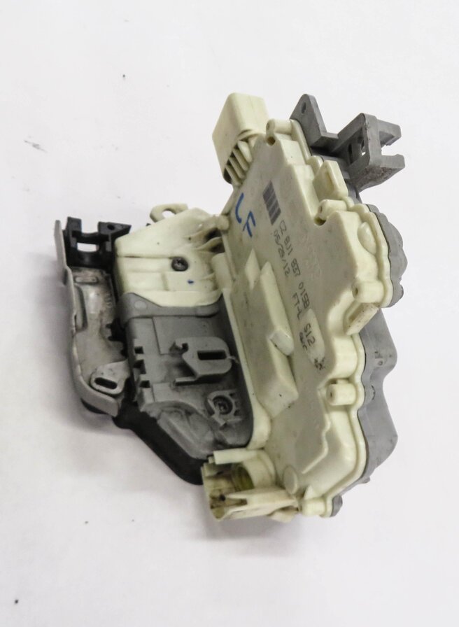 Thumbnail 4: 09-18 AUDI / PORSCHE - A4 A5 Q5 S4 TT CAYENNE PANAMERA TOURAEG DRIVER DOOR LATCH