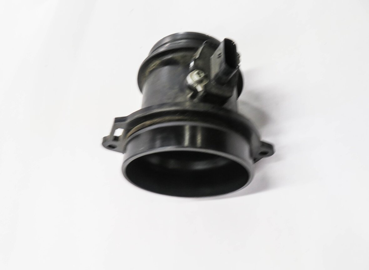 Thumbnail 3: 2013 PORSCHE CAYENNE (958) 3.0L DIESEL ENGINE - MASS AIR FLOW SENSOR METER MAF