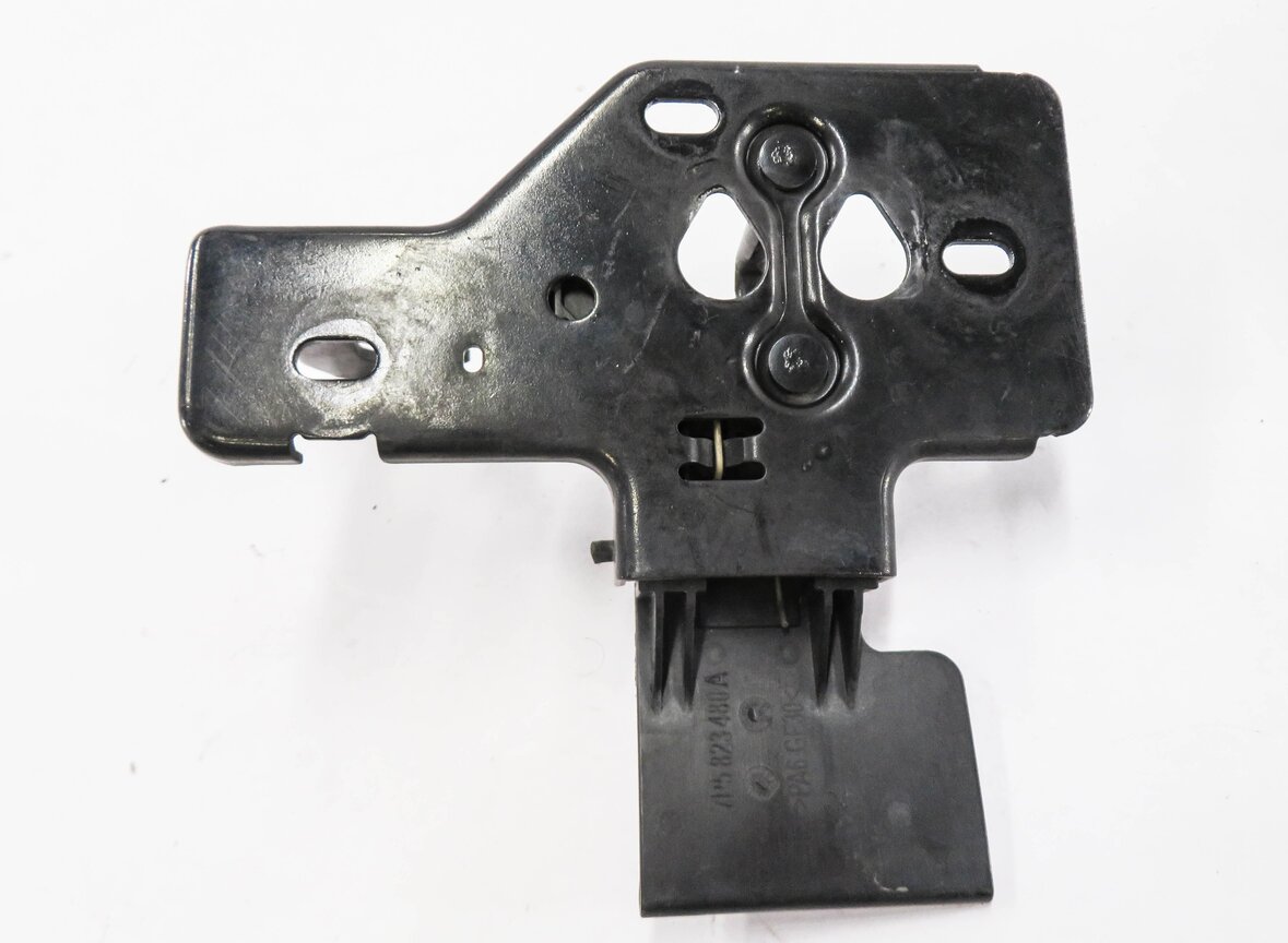 Thumbnail 7: 2013 PORSCHE CAYENNE (958) FRONT HOOD SAFETY LATCH CATCH HOOK RELEASE LEVER