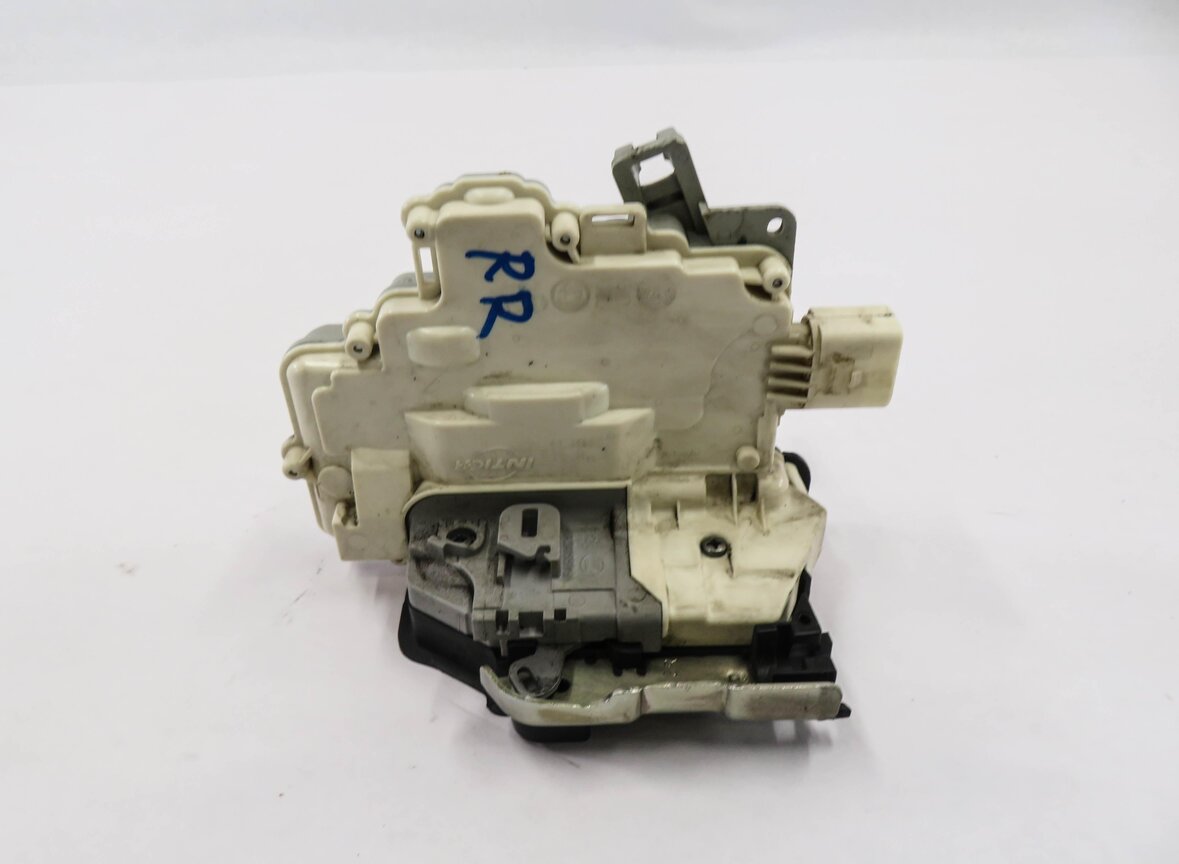 Thumbnail 2: 09-18 AUDI / PORSCHE - A4 S4 Q5 CAYENNE PANAMERA - RIGHT REAR DOOR LOCK LATCH