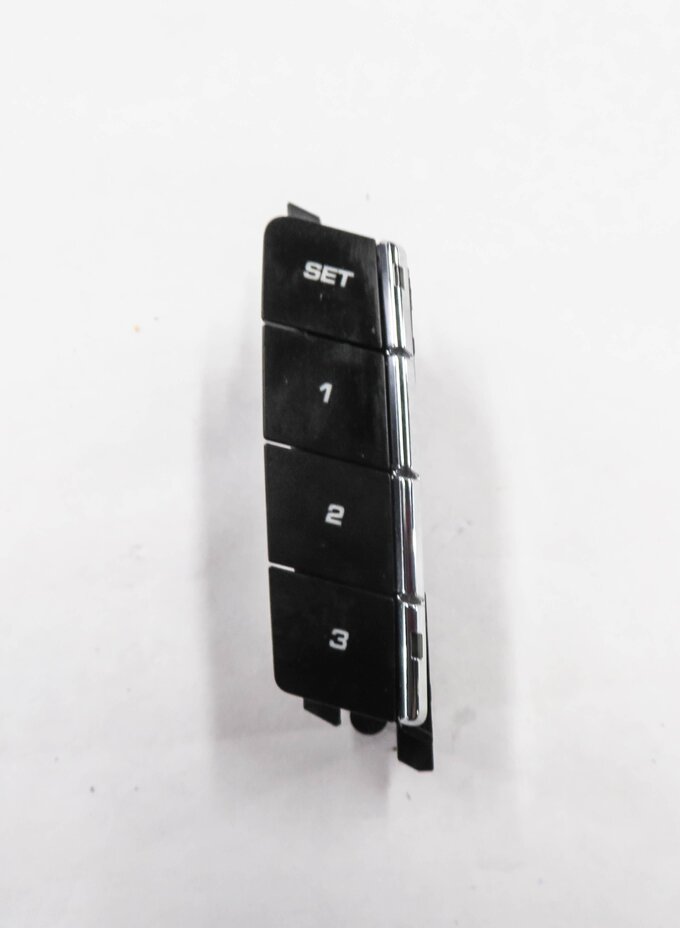 Thumbnail 2: 2013 PORSCHE CAYENNE (958) RIGHT FRONT PASSENGER MEMORY SEAT POSITION SWITCH
