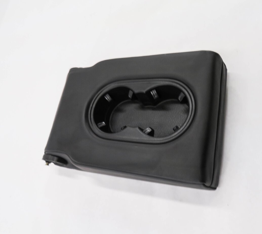 Thumbnail 3: 2013 PORSCHE CAYENNE (958) REAR SEAT CENTER CONSOLE ARMREST CUP HOLDER (BLACK)