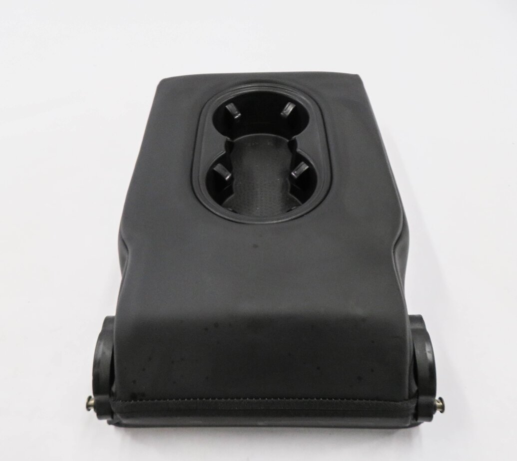 Thumbnail 5: 2013 PORSCHE CAYENNE (958) REAR SEAT CENTER CONSOLE ARMREST CUP HOLDER (BLACK)