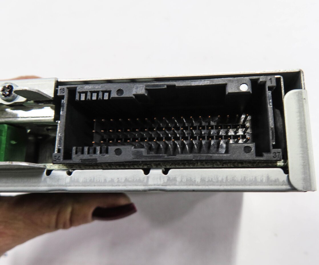 Thumbnail 7: 2011-2016 PORSCHE CAYENNE (958) REARVIEW CAMERA CONTROL MODULE