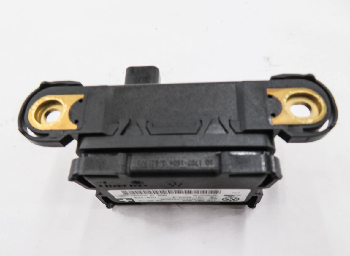 Thumbnail 6: 2013 PORSCHE CAYENNE (958) YAW SPEED ACCELERATION ROTATION STABILITY SENSOR