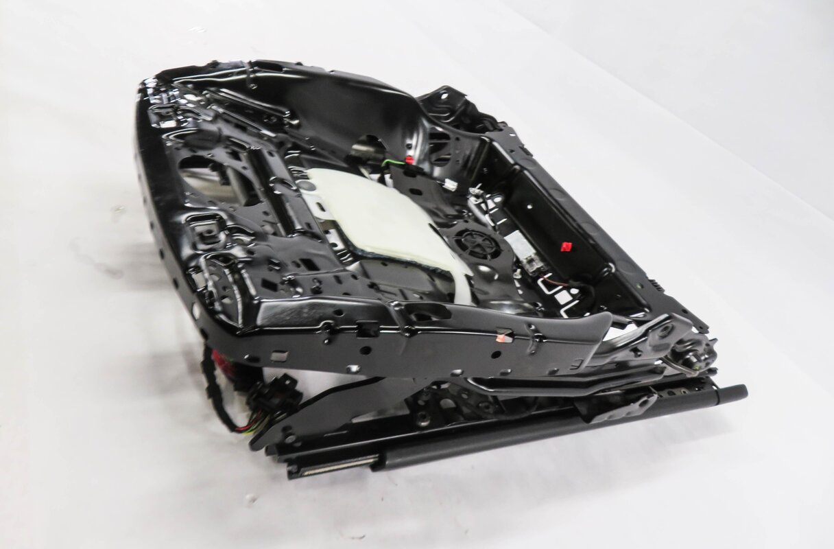 Thumbnail 3: 2011-2018 PORSCHE CAYENNE (958) PASSENGER - 14 WAY MEMORY SEAT TRACK w/ MOTORS