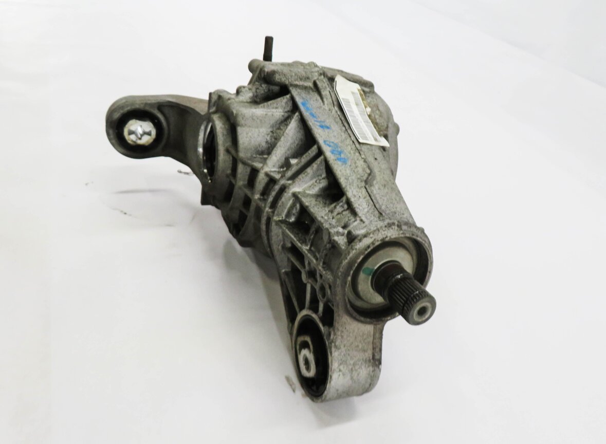 Thumbnail 3: 2011-2014 PORSCHE CAYENNE (958) 3.0L - REAR DIFFERENTIAL GEAR CARRIER