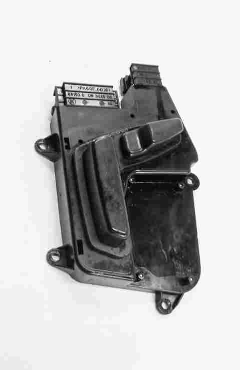 Thumbnail 4: 2006 MERCEDES ML350 (W164) FRONT RIGHT PASSENGER SEAT POSITION ADJUST SWITCH