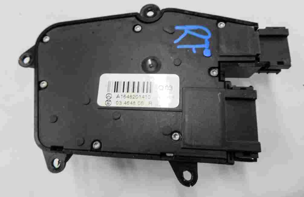 Thumbnail 6: 2006 MERCEDES ML350 (W164) FRONT RIGHT PASSENGER SEAT POSITION ADJUST SWITCH