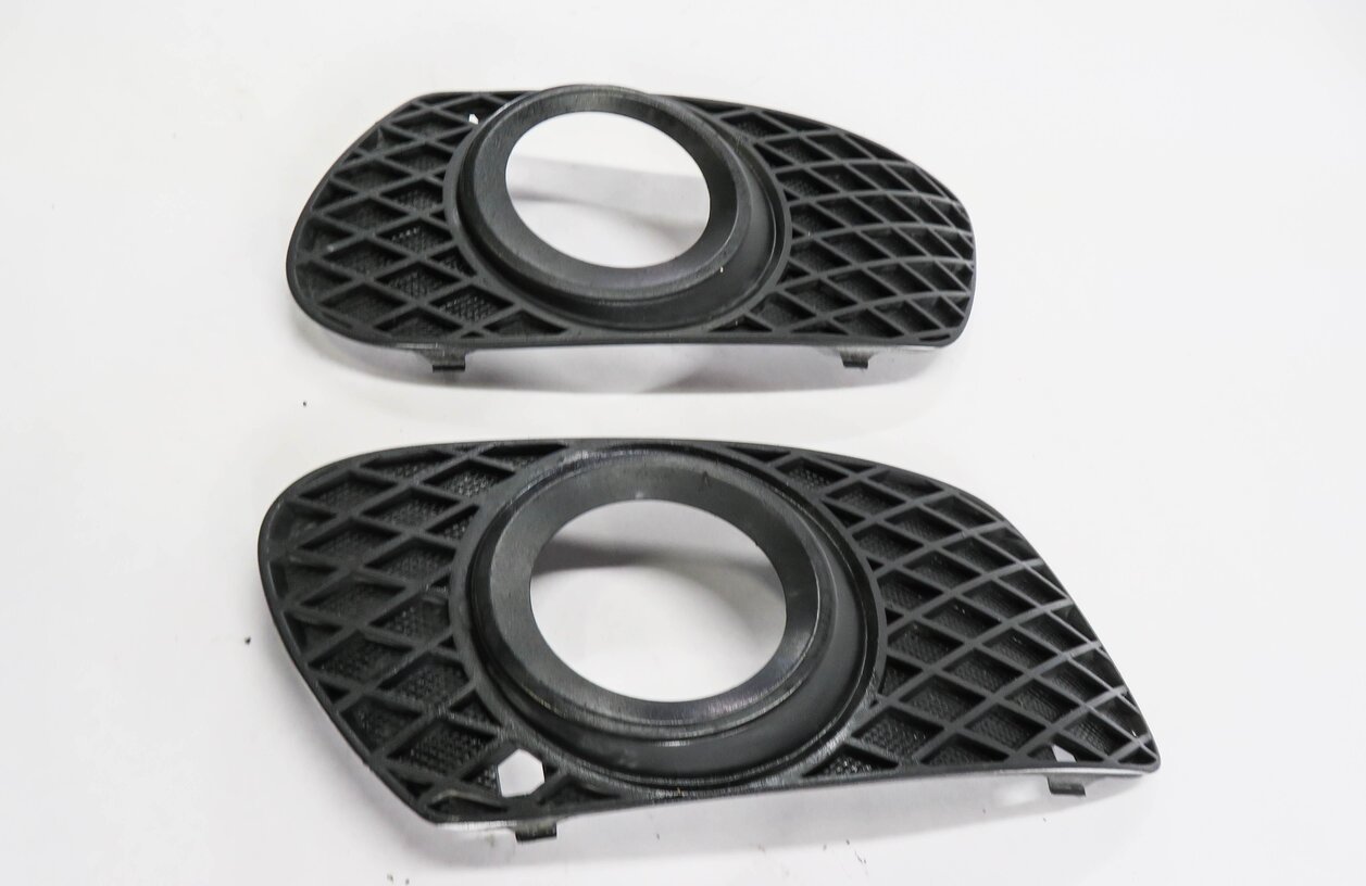 Thumbnail 4: 2006 MERCEDES BENZ ML350 (W164) FRONT LEFT & RIGHT FOGLIGHT GRILLE TRIM SET-2